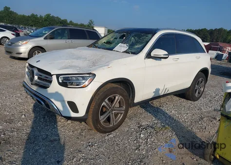 2020 Mercedes-Benz Glc 300 z USA, uszkodzony, nr VIN W1N0G8DB1LF824864